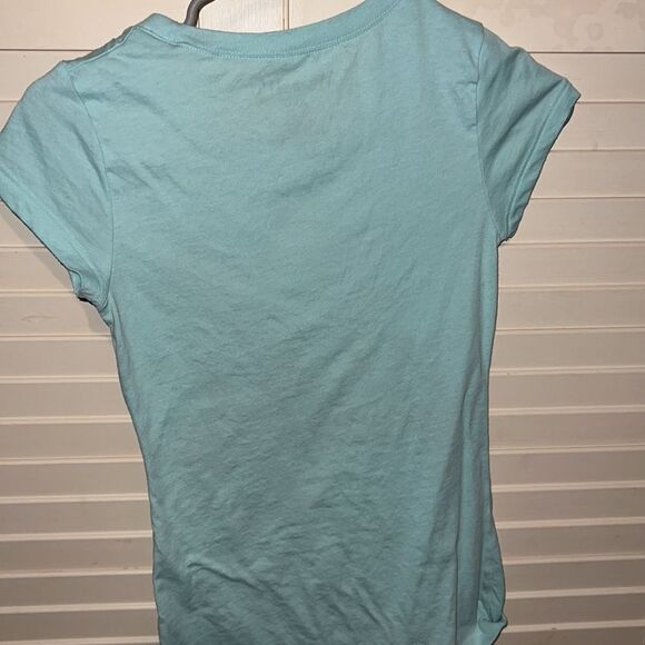 Wound up light blue short sleeve graphic shirt - Picture 3 of 3